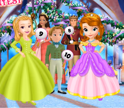 Sofia vs Amber Fashion Contest