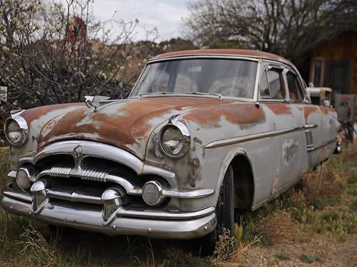 Old Rusty Cars Differences